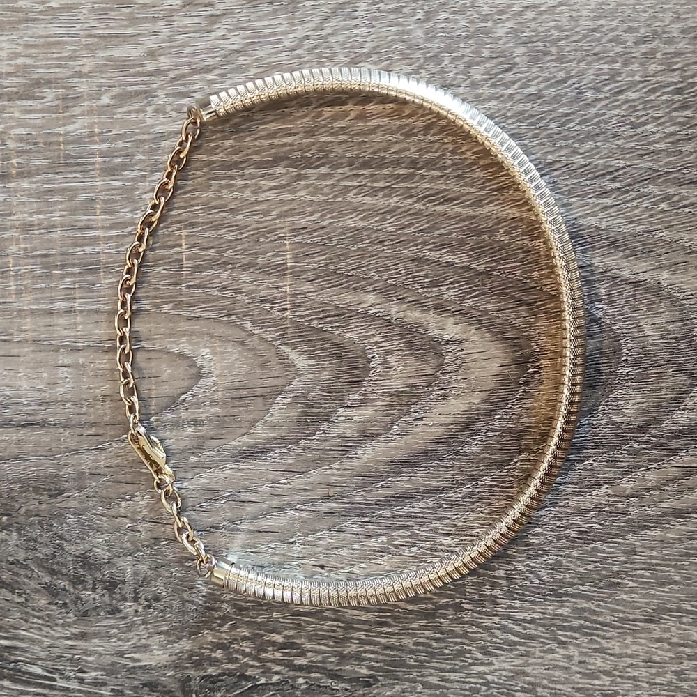 Vintage Sarah Coventry Goldtone Necklace